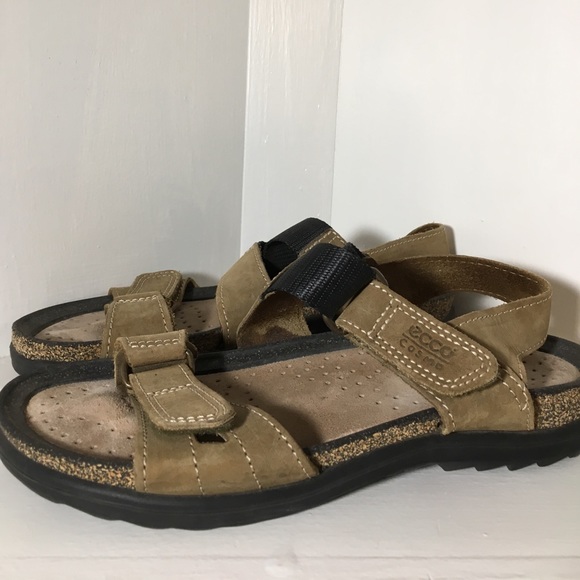 ecco cosmo sandals